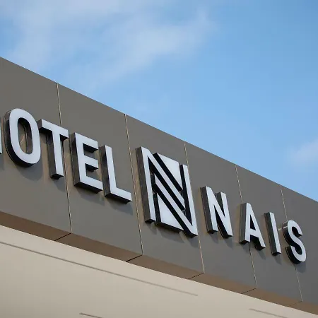 ホテル Nais 3*